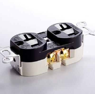 Wandsteckdose FURUTECH FPX Serie Audio-Qualität 15A/20A (Unbeschichtet) FPX(CU)