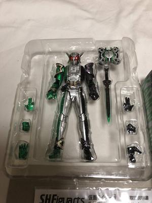 TAMASHII NATIONS Kamen Rider W Cyclone Joker Extreme S.H.Figuarts (Double)