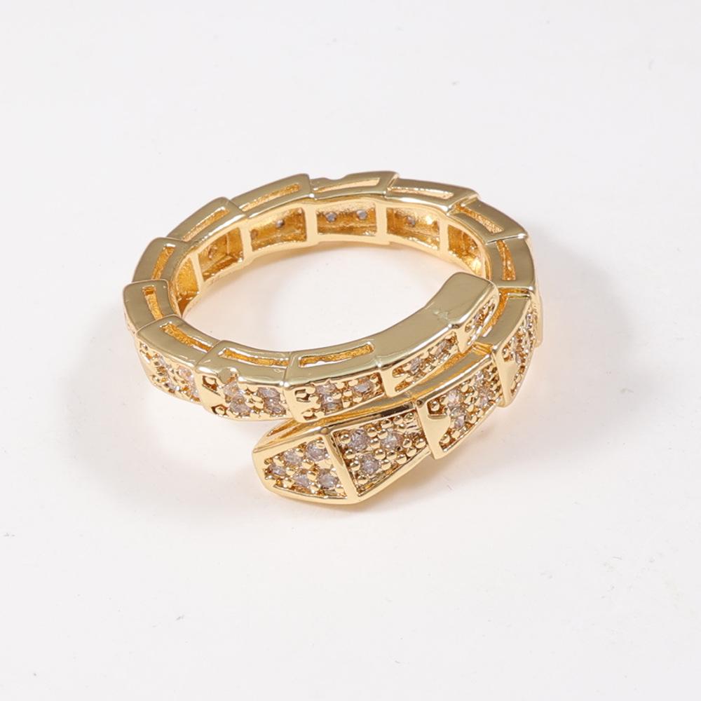 18K Gold European Snake Pattern Adjustable Ring with Micro-set Diamonds