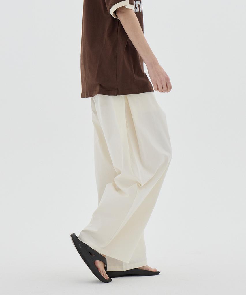 URBANAGE Balloon Fit Curved Pintuck Cotton Elastic Waist Pants_White