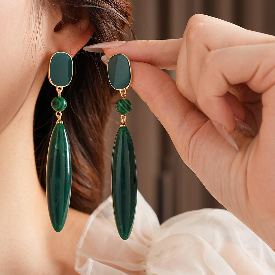 Vintage Emerald Color Acrylic Dangle Earrings for Women Fashion Personality Malachite Pendant Earrings Charms Party Jewelry K1