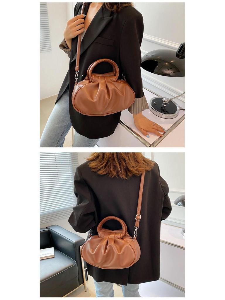 2025 Women's Versatile Retro Cloud Pleated Handbag: Underarm, Travel, Shoulder, Crossbody