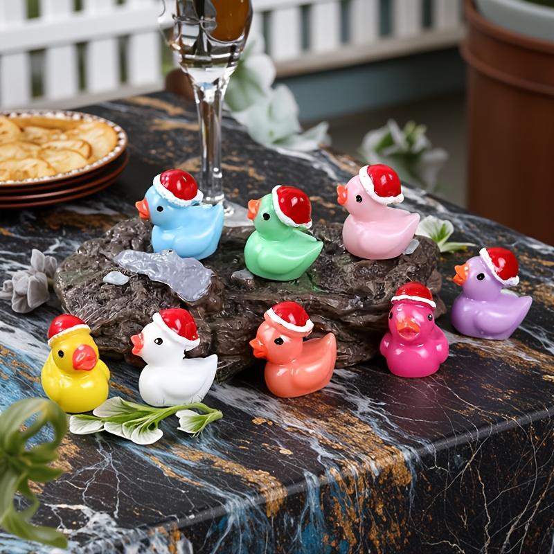 10pcs Whimsical Christmas Duck Home Desktop Decorations, Handcrafted Exquisite Miniature Rubber Ducks with Santa Hats