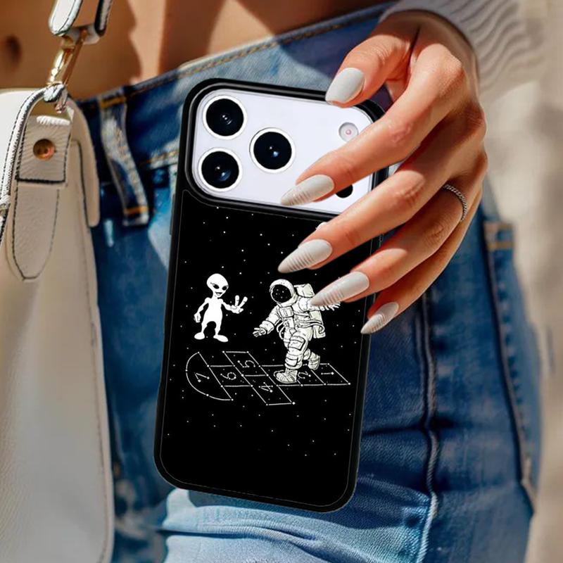 Starry Space Moon Astronaut Aesthetic Phone Case For iPhone 17 Air 14 15 13 12 Max Cover For Apple 16e 11 Pro Max Plus Coque