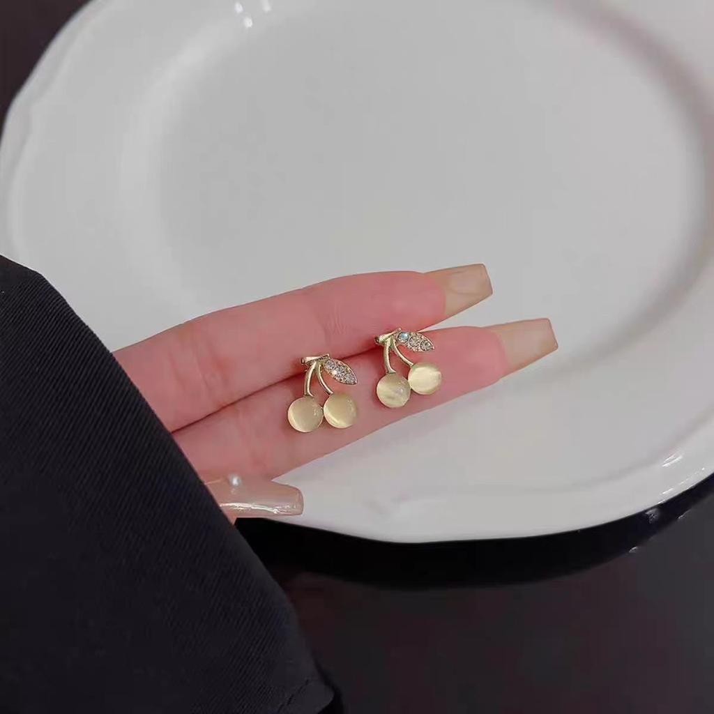 Diamond-set Love Opal Stud Earrings Design High-end Summer Earrings Niche Light Luxury High-end Versatile Earrings Jewelry