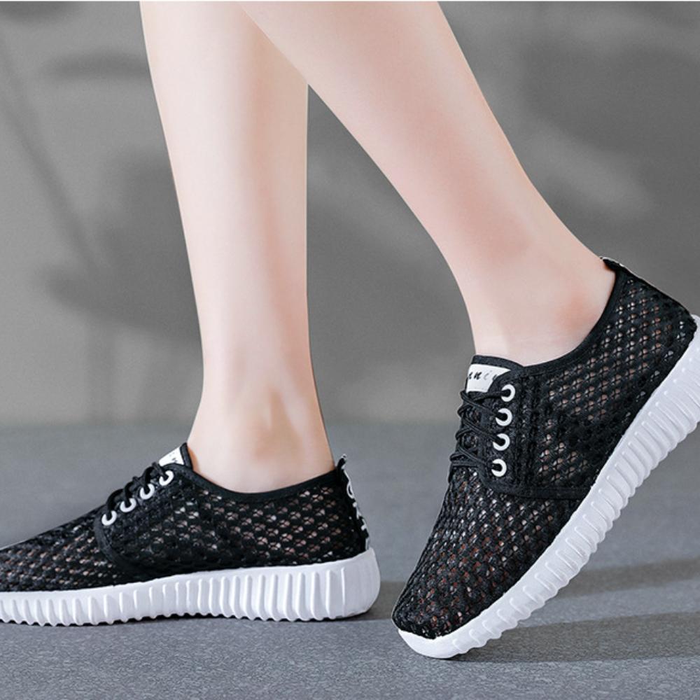 Womens Shoes Hollow Out Breathable Lace Up Flats Breathable Mesh Lightweight Shoes Casual All-match Sneakers Zapatos De Mujer