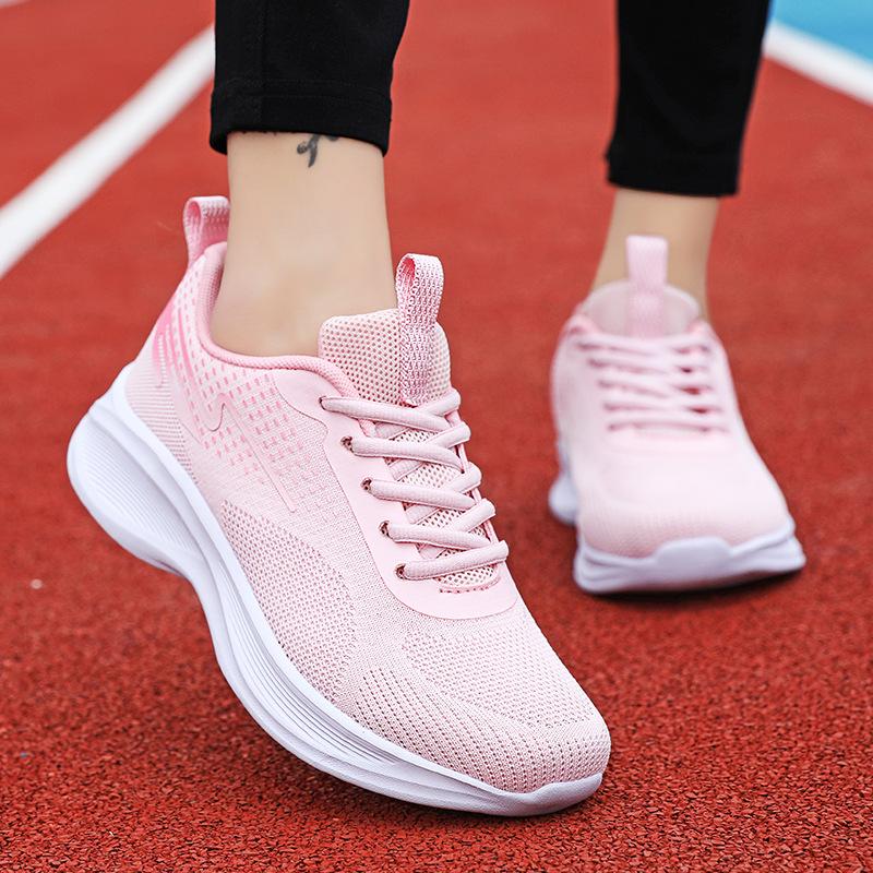 Spring mesh breathable running shoes lace-up soft-soled leisure travel shoes student sports shoes