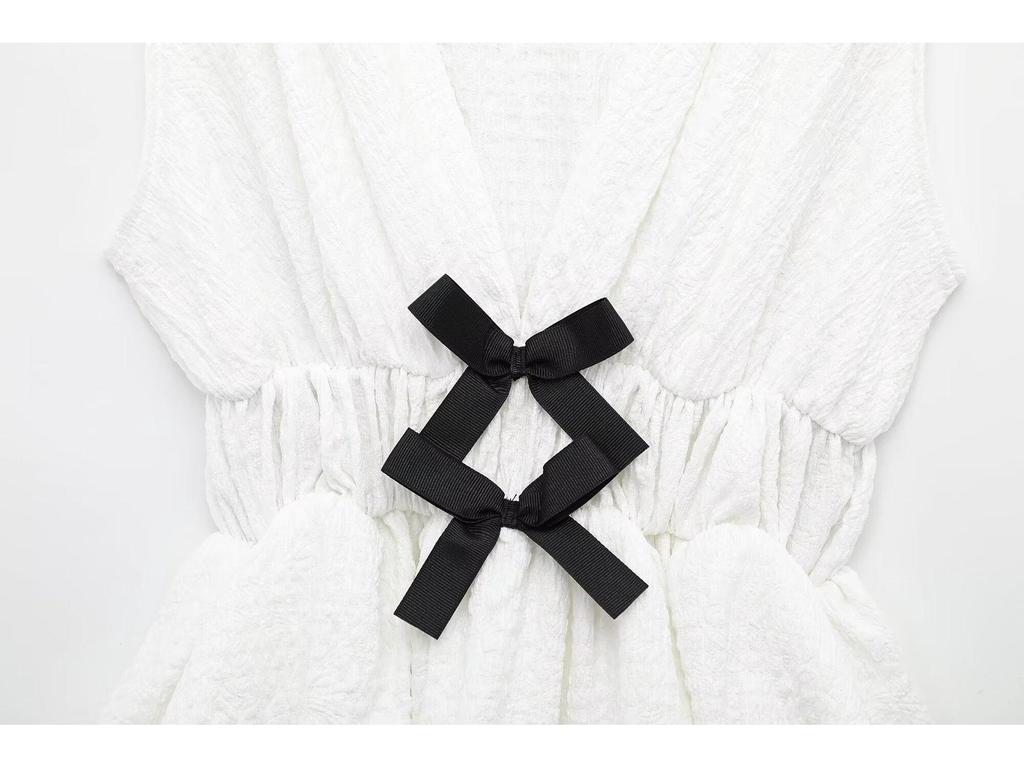 Spring 2025 European & American Backless Bow Vest - French Design