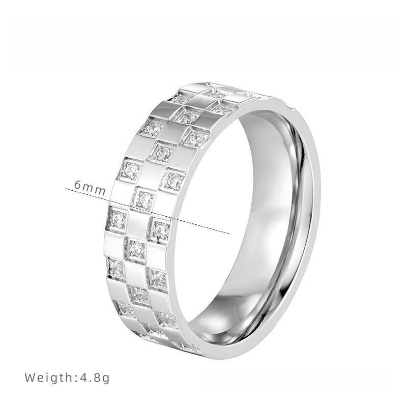 

Легкая роскошь кольцо-ромб в виде шахматной доски из кубиков сахара титановая сталь гальваническое покрытие кольцо с передовым чувством аксессуары в нейтральном стиле 9