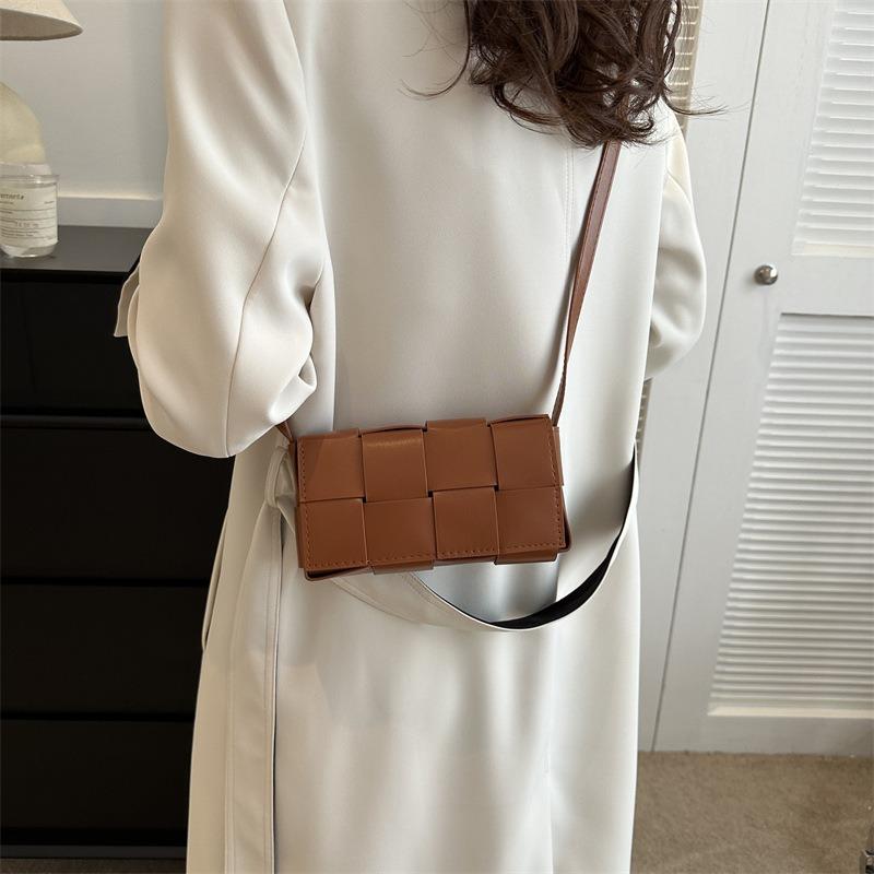 Niche Trend Messenger Bag Autumn New Bag Women's Fashion Simple Small Square Bag Casual Personality Shoulder Bag