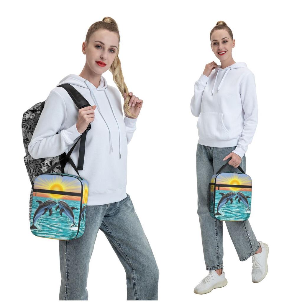 Dolphin Leaping Out Of The Water Pattern Insulated Lunch Bag for Women Kids Portable Food Boxes Thermal Lunch Box Tote