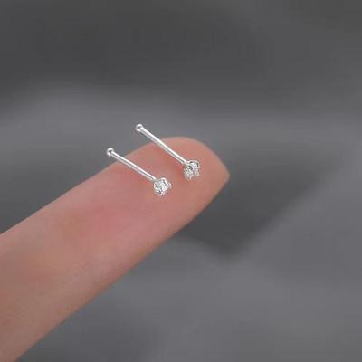 Orecchini a Lobo Mini Zirconi in Argento Sterling S999 - Semplici e Versatili per l'Estate.