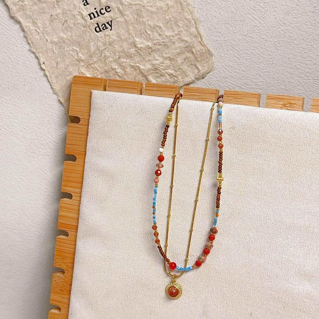 French Ethnic Red Agate Stone Beaded Necklace: Retro, Versatile Luxury