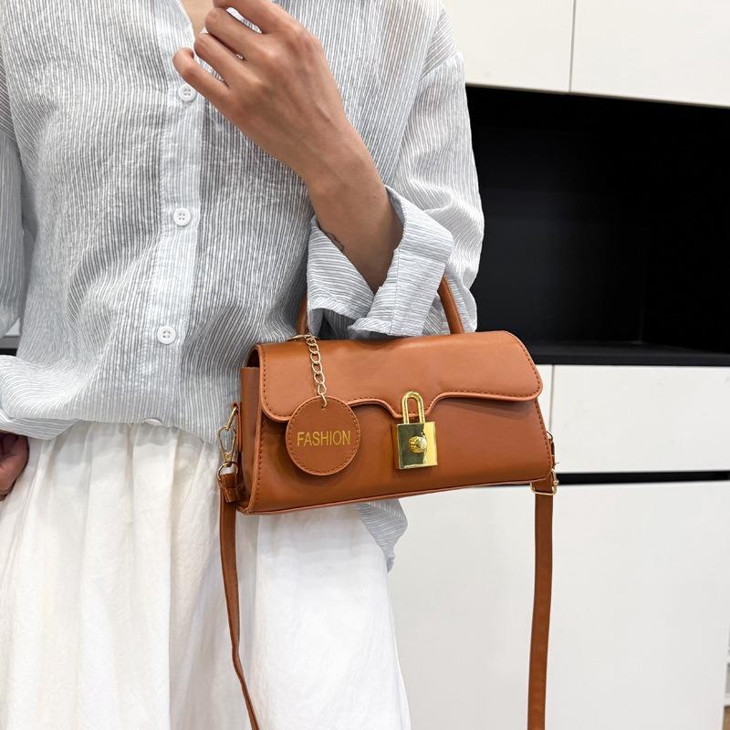 New niche high-end design sense fashion trend handbag solid color women's bag shoulder messenger bag