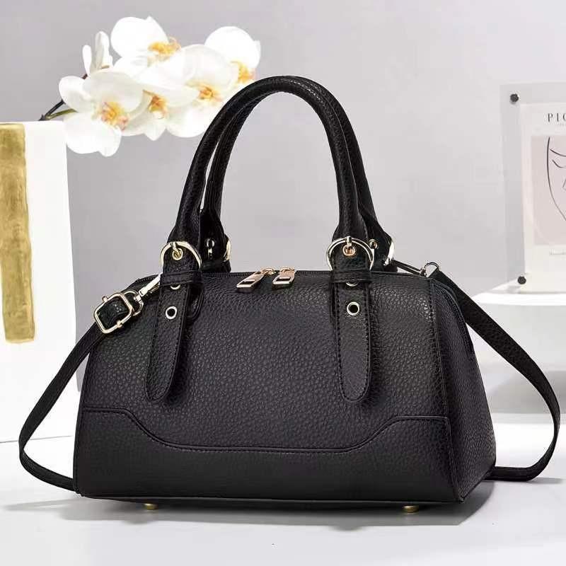 Stylish Large Capacity Patchwork Handbag Versatile For Daily Use With Chic Design