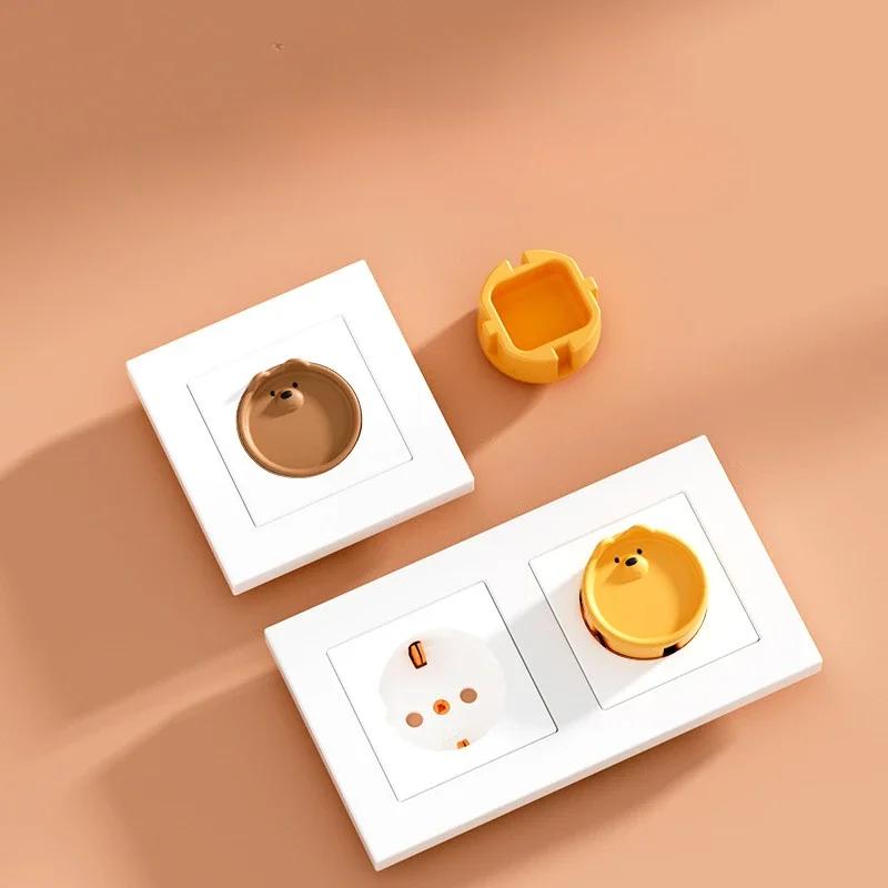 

2pcs Baby Anti Electric Shock Silicone Protection Cover European Standard Cartoon Bear Safety Socket Protective Tools