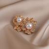 Pearl Flower Anti-glare Brooch High-end Light Luxury Coat Brooch High-end Women's Brooch