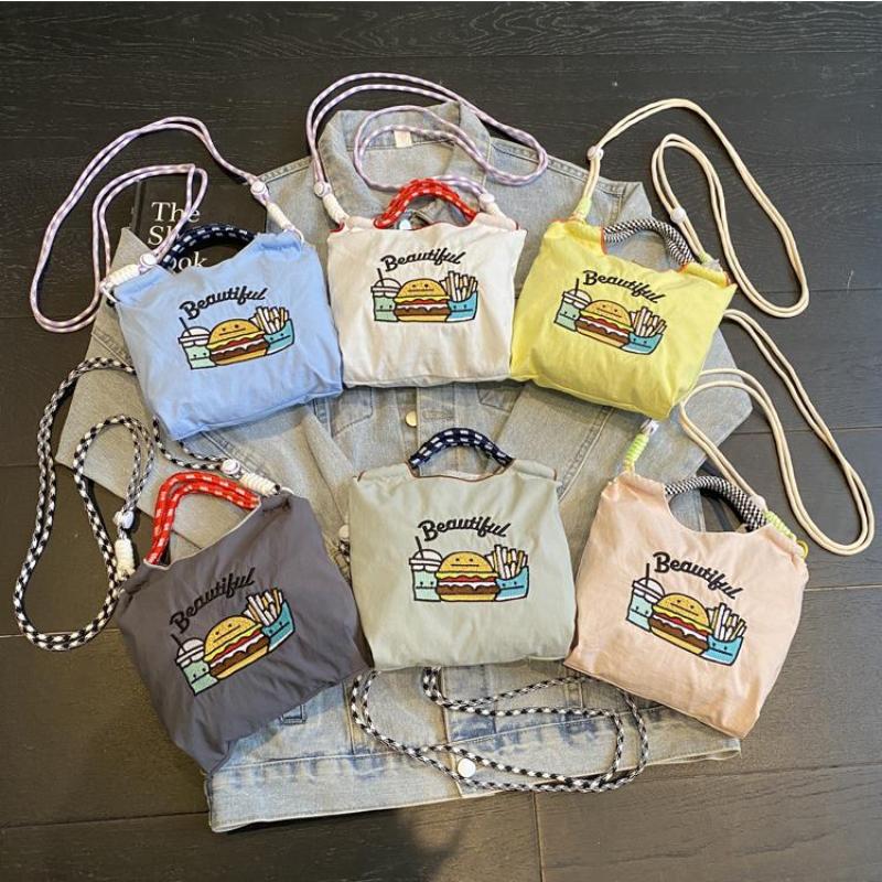 Fashion Sweet Nylon Embroidered Canvas Shoulder Bag Casual Commuter Student Small Square Bag Trend Versatile Crossbody Bag