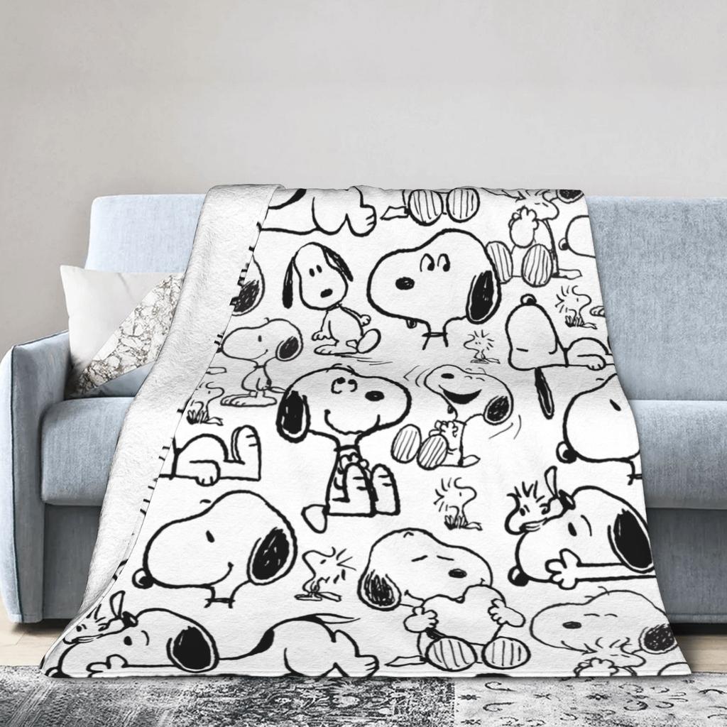 Peanuts Snoopys Smile Vzor smíchu a chechtání Flanelové přehozy Přikrývka na postel Cestovní Lehký plyšový Tenká přikrývka,