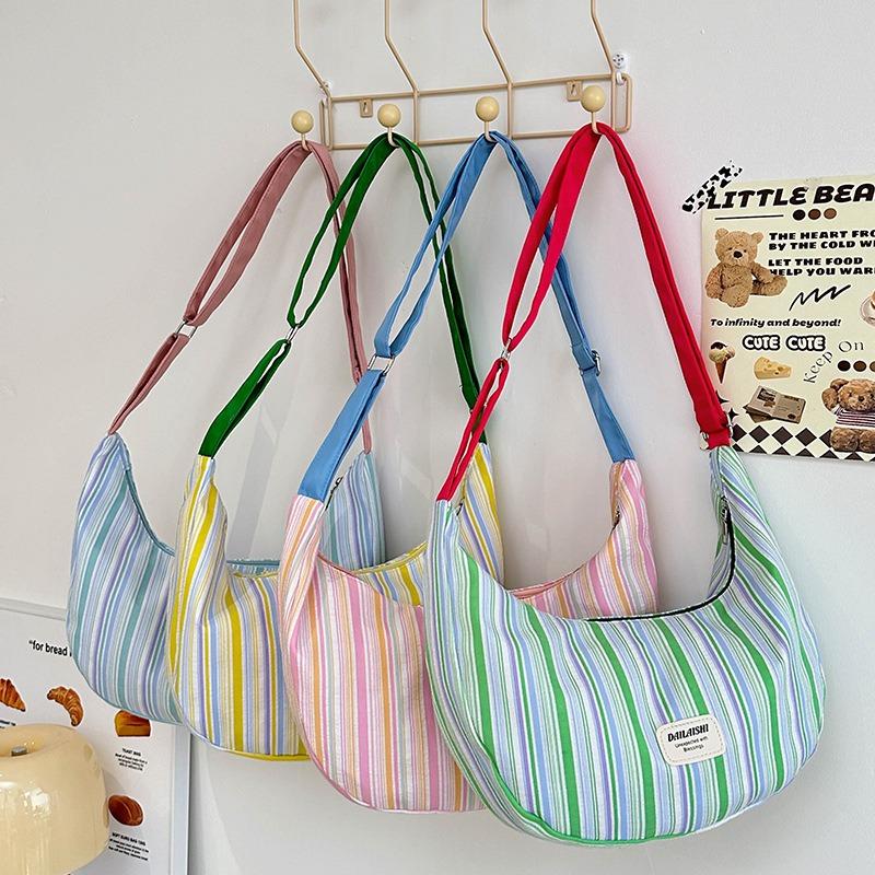 Casual Student Large-capacity Messenger Bag Women's New Striped Contrasting Color Versatile Shoulder Bag Personalized Commuter Dumpling Bag
