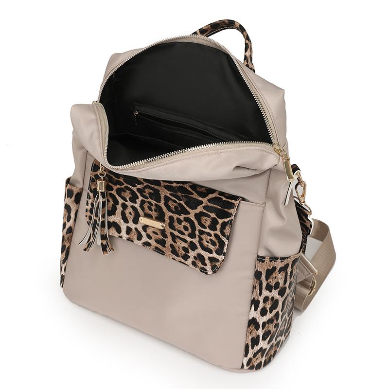 Tassel Large Capacity Women's Nylon Backpack Outdoor Lightweight Travel Backpack