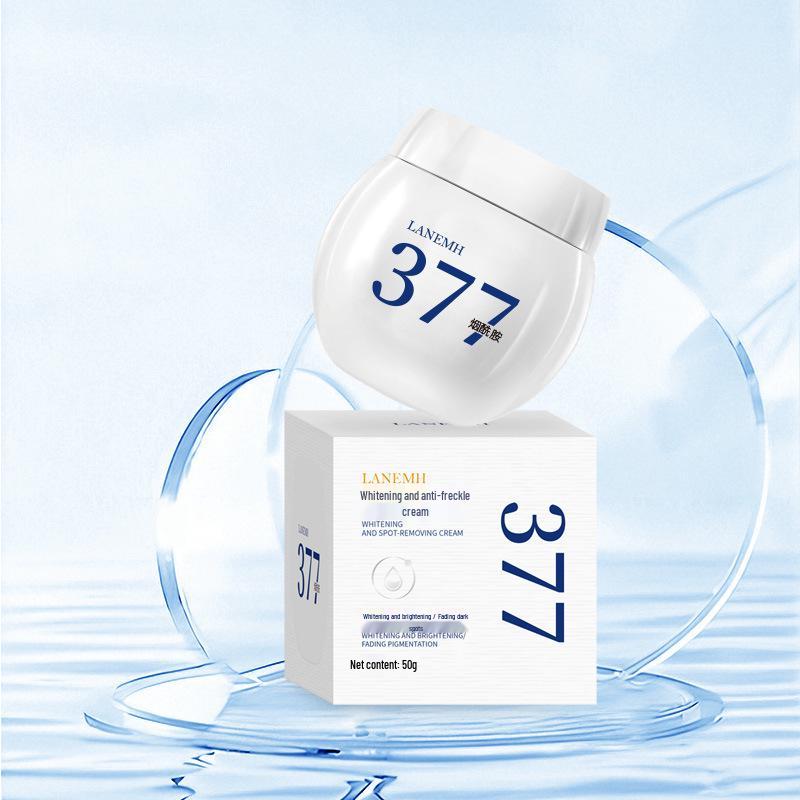 377 Vlekverwijderende & Blekende Crème: Vervaagt vlekken, Vermindert melanine, Hydrateert, Verzorgt de huid en Maakt de huid stralender.