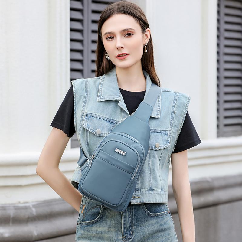 Dámská náprsní taška, taška přes rameno, crossbody taška, sportovní vícevrstvá taška
