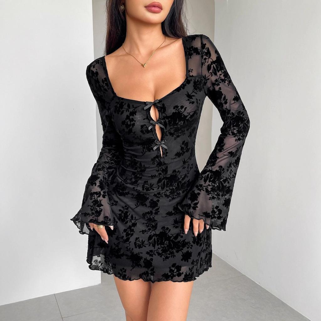 European And American Spring Dresses, New Flocked Long-Sleeved Floral Hollow Bow Women'S Clothing