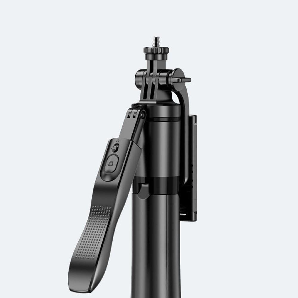 Portable Handheld Bluetooth Selfie Stick Adjustable Selfie Stick Tripod  Home