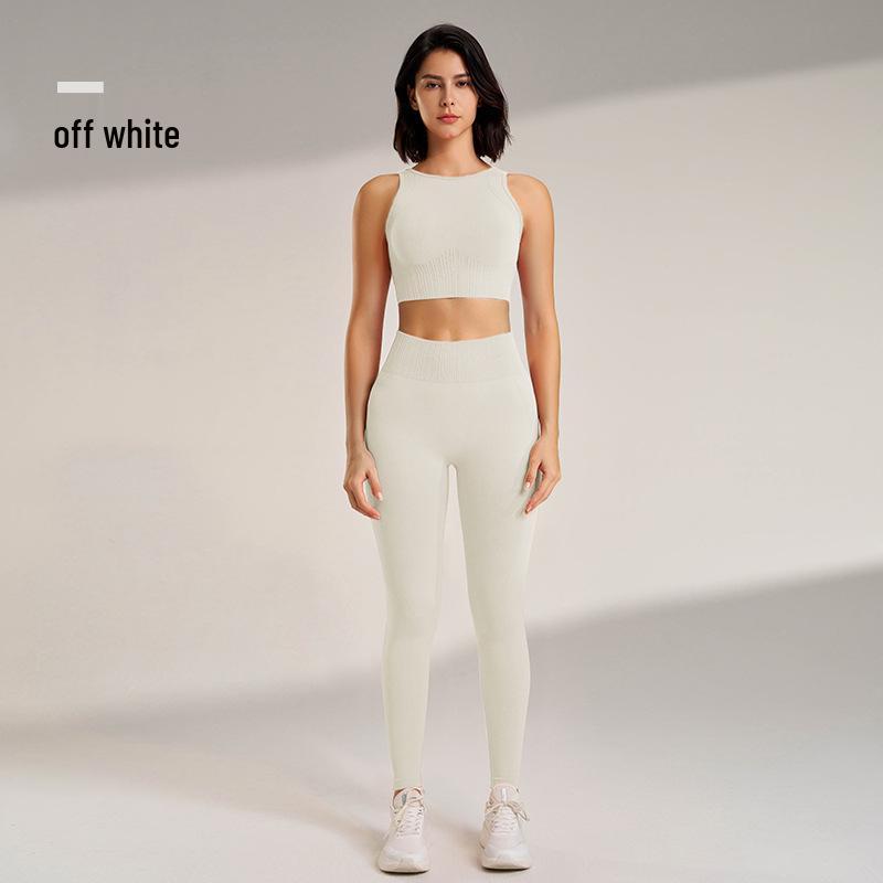 Women's Fitness Yoga Set: Peach Running Bra & Slimming Pants