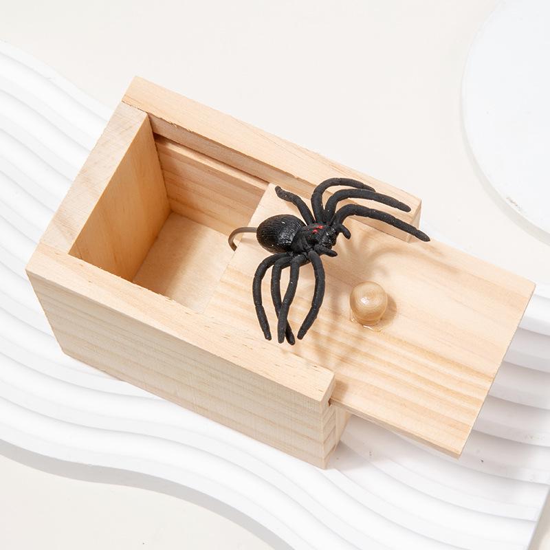 Jump Scare Wooden Prank Box - Spider Toy Horror Box Gag for TikTok