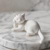 3D Printed Cat Statue, Small Holding Face Cat Figurine, Cute Animal Sculpture for Office Desk Decor, Gifts for Cats Lovers