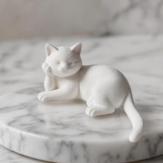 3D Printed Cat Statue, Small Holding Face Cat Figurine, Cute Animal Sculpture for Office Desk Decor, Gifts for Cats Lovers