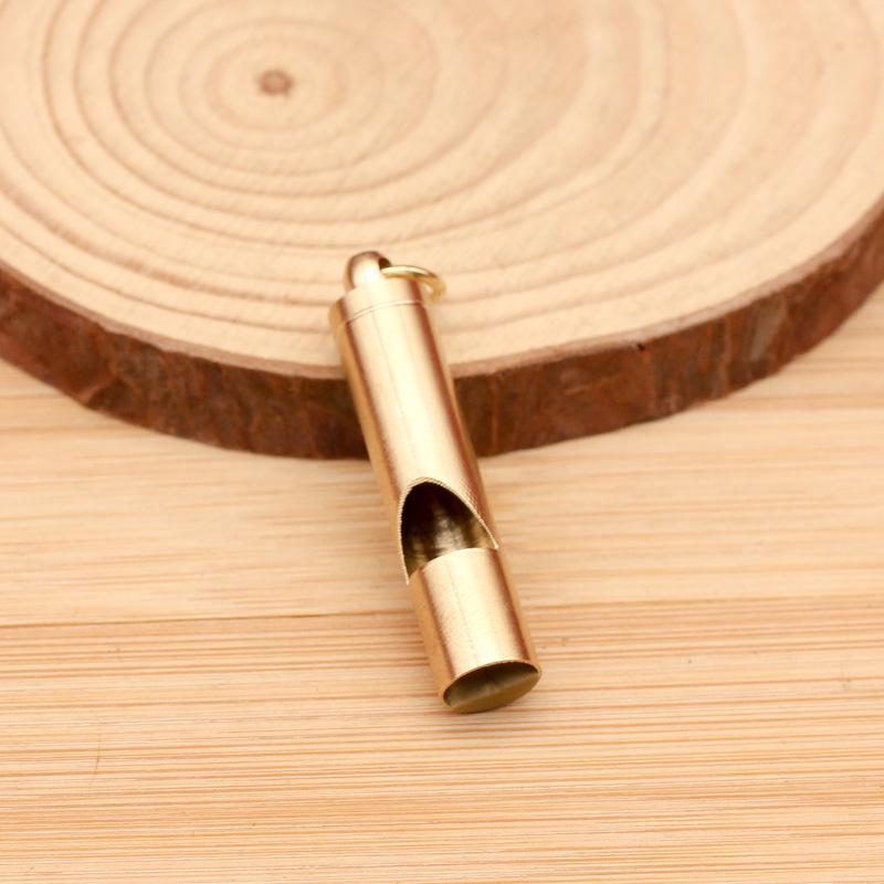 Brass Pendant Outdoor Survival Whistle Keychain Imitation Bear Ridge Lost Whistle