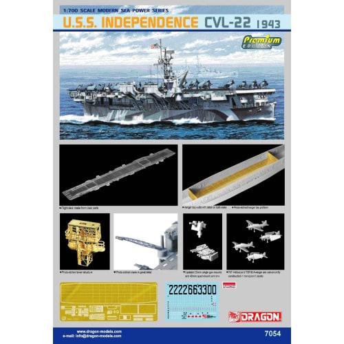 Platz Dragon 1/700 WWII American Aircraft Carrier U.S.S. Independence CVL-22 Plastic Model Kit DR7054 (Ship)