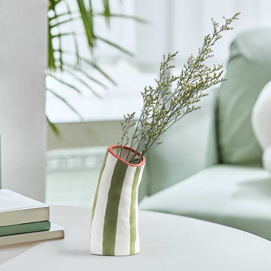 Ceramic Flower Vase Decorative Vase Housewarming Gift Flower Arrangement Modern Geometric Vase for Fireplace Shelf Bedroom