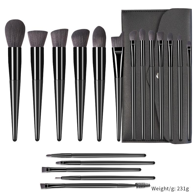 18-Piece Champagne Gold Makeup Brush Set: Powder, Blush, Eyeshadow, and Concealer Tools