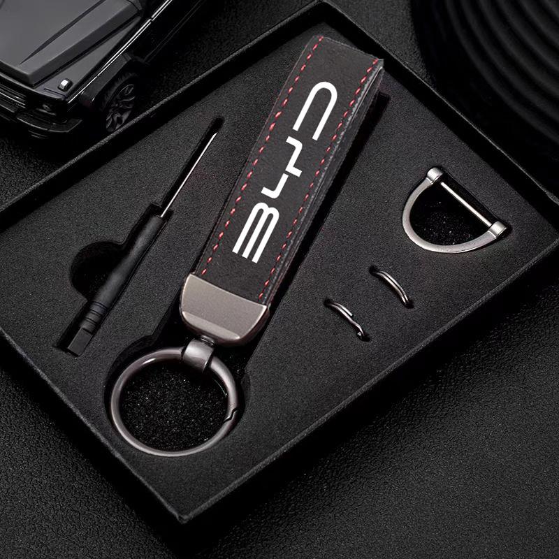 BYD Emblem Key Ring Car Keychain Custom Gift For E3 E9 S8 E6 Tang F3 Song F3R Qing Atto 3 E2 E1 Yuan I3 S7 G3 M6 L3 D1 S6 F0 E5