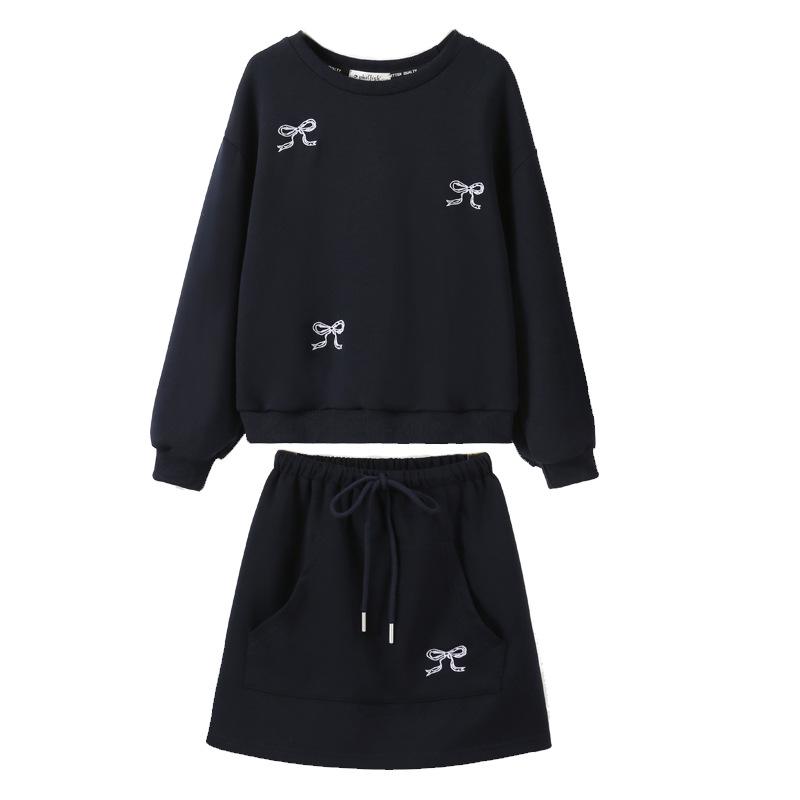 

Корейский комплект из свитера и юбки для девочек на осень – повседневный комплект из двух предметов 2024 года для детей среднего и крупного размера 120 cm темно-синий