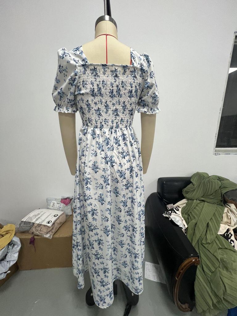 2025 Summer Fashion Women's Printed U-neck Short-sleeved Large Swing Dress