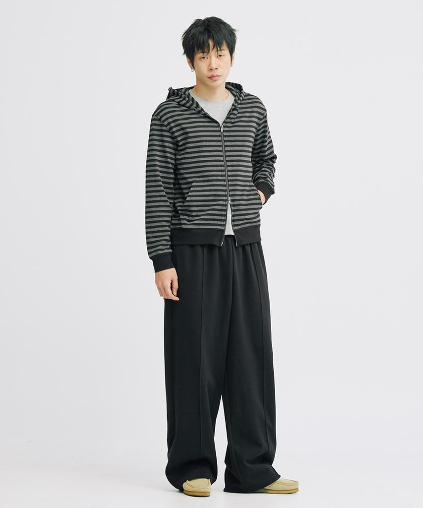 TAKEASY Pintuck D-Ring Sweatpants (Black)