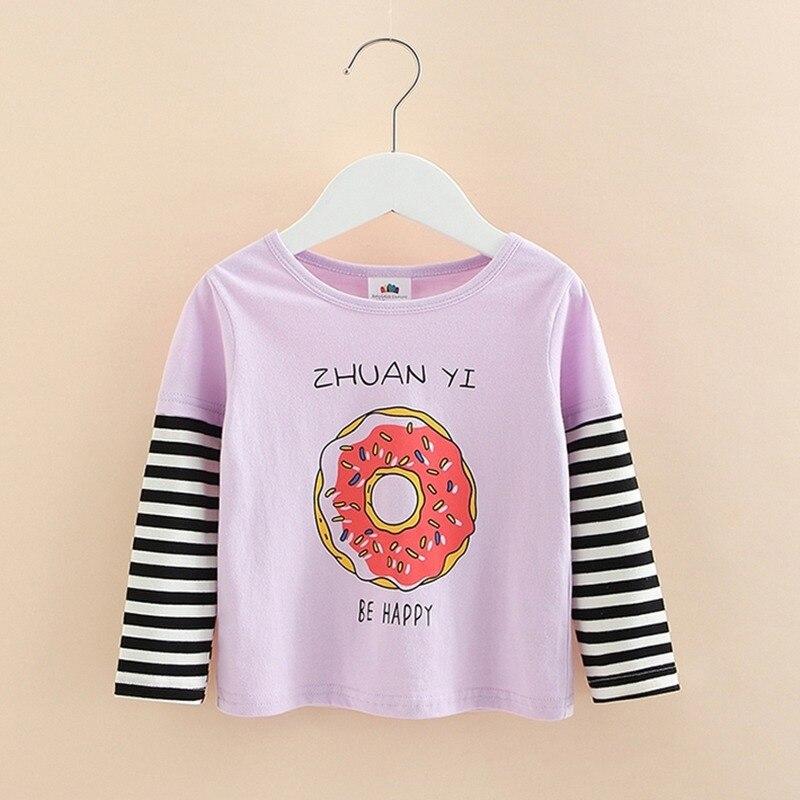 T-shirt z długimi rękawami. Koszula dziecięca z krótkimi rękawami