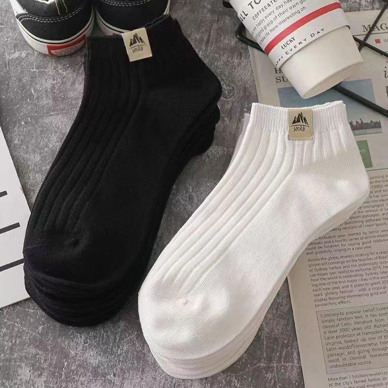 5 Pairs Breathable and Sweat Absorbent Short Socks Unisex Black/White Low-cut Socks Moisture-absorbing and Anti-odor Sports Boat Socks
