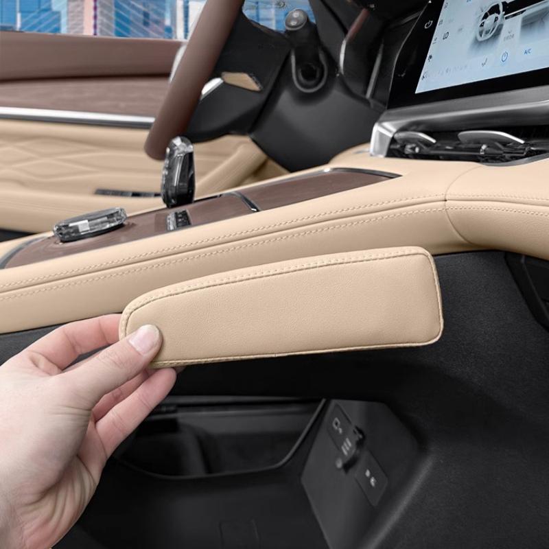 For Geely Monjaro Xingyue L 2025 Car Center Console Leg Protective Pad Soft Anti Collision Measures Cushion Knee Rest Interior