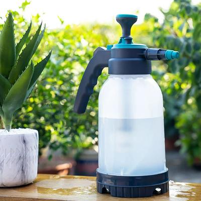2L Hand Pressure Sprayer Portable Disinfection Water Sprayer Air Pump Bottle Garden Disinfection Watering Irrigation Can