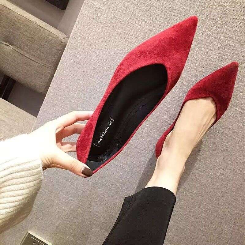 Flat-bottomed Comfortable Single Shoes Women's 2025 New Women's Pointed Shoes Rubber Sole Bow Black Versatile Work Ladyshoes