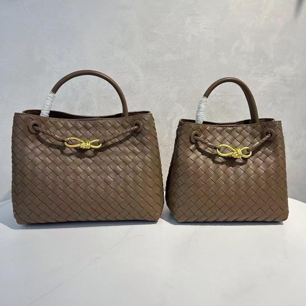 European and American Fashion New Woven Bag Large Capacity Versatile Diamond Cowhide Tote Bag Casual Shoulder Handbag