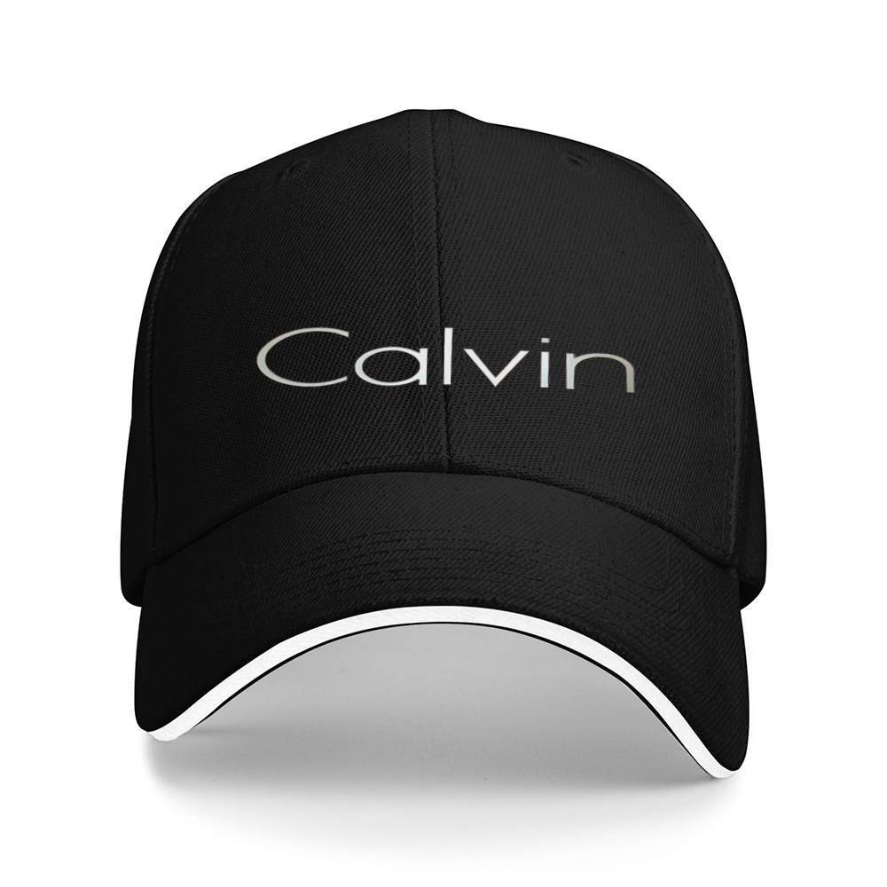 1 silverfärgad keps med Calvin-bokstavsmönster, perfekt för träning och löpning