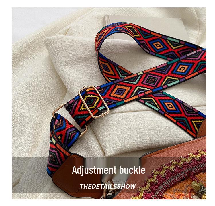 High-End 2025 Women's Ethnic Woven Tassel Crossbody Bucket Bag