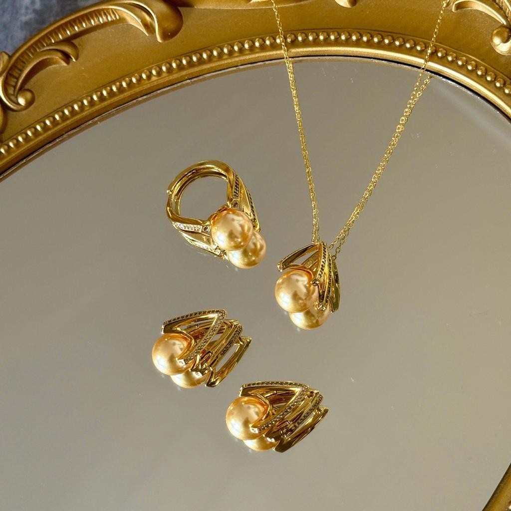 Light Luxury Exquisite Sweet Compact Pearl Ring Necklace Earrings Gold Jewelry Three-Piece Set